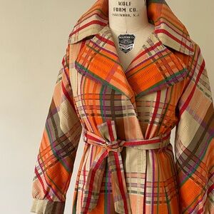 EUC Vintage Seersucker Trench Coat, Size Medium